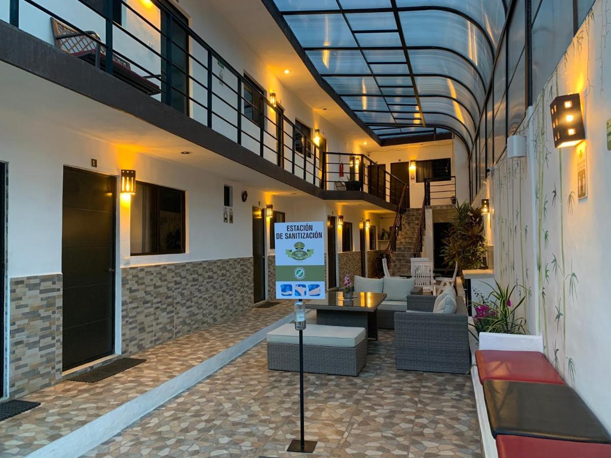 Hotel La Casa Del Capi Isla Holbox Exterior photo