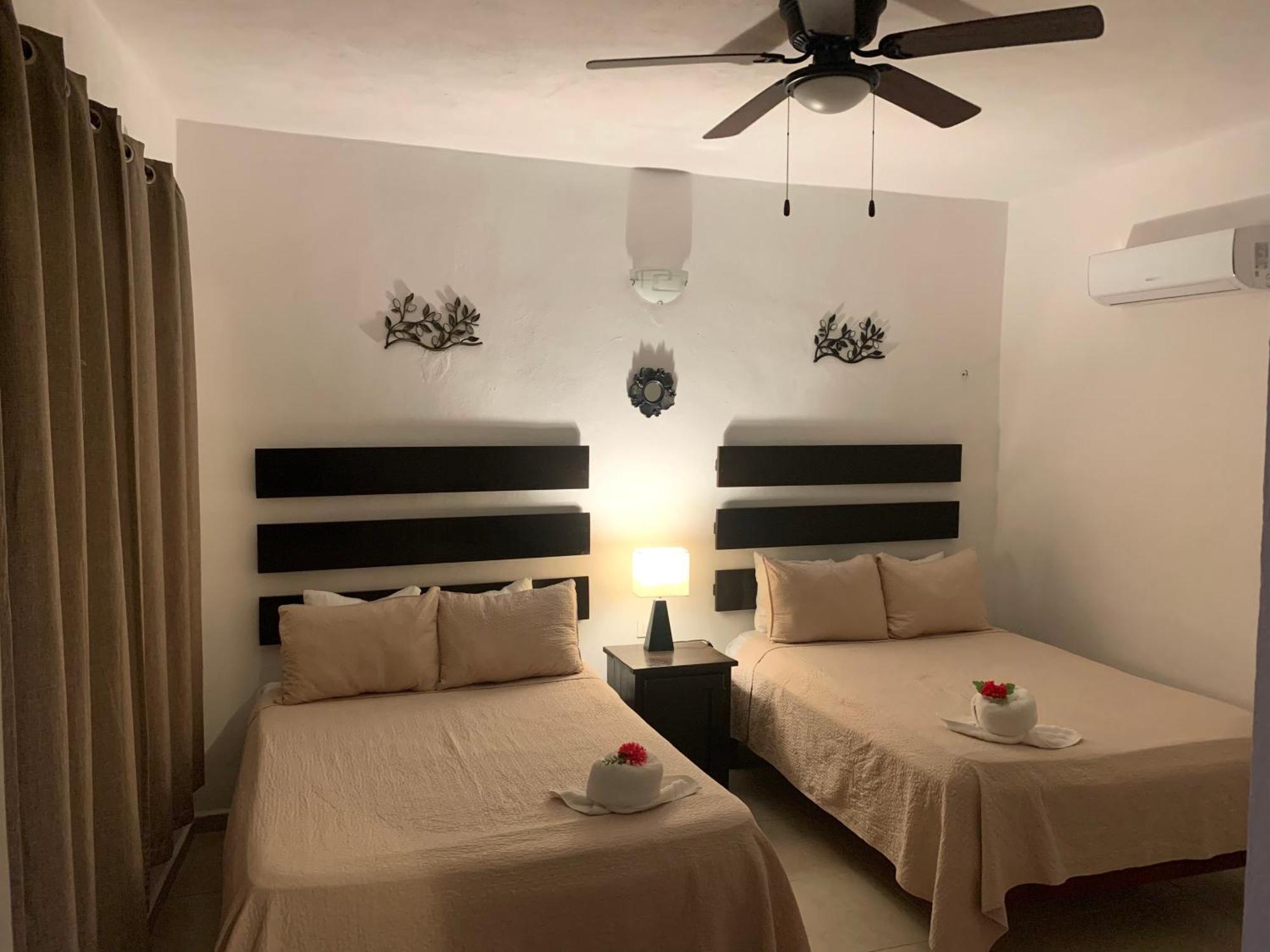 Hotel La Casa Del Capi Isla Holbox Exterior photo